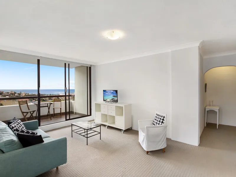 Commanding views over Coogee district and beach (Access through Dutruc Street Entrance)