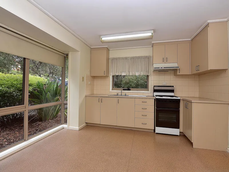 ONE BEDROOM UNIT IN GREAT MULGRAVE LOCATION! lease concludes 31st of May 2025 due to the redevelopment of properties