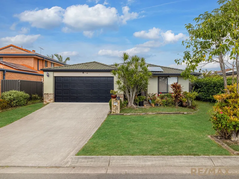 Experience the Height of Luxury and Space in this Stylish Rental Home（Furniture fully included, ready for move-in with just your luggage.）