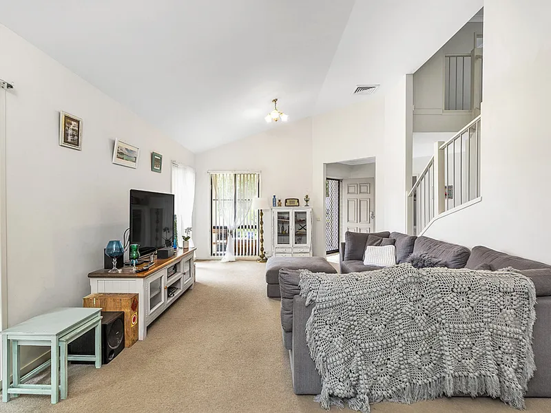 Impressive Ex-Display home by AV Jennings