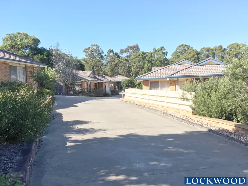 GREAT LOCATION  CLOSE TO TOWN -