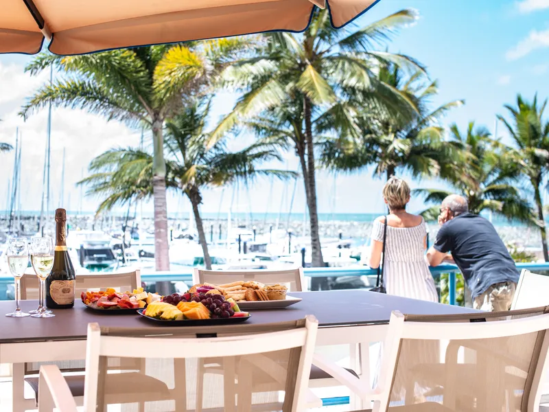 ALFRESCO MARINA FRONT INDULGENCE