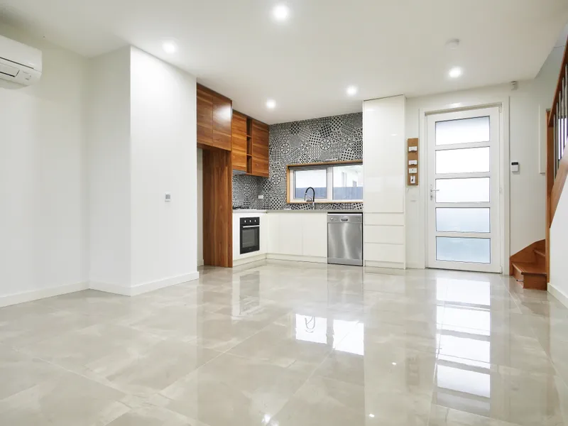 Sophisticated & Eco-Friendly