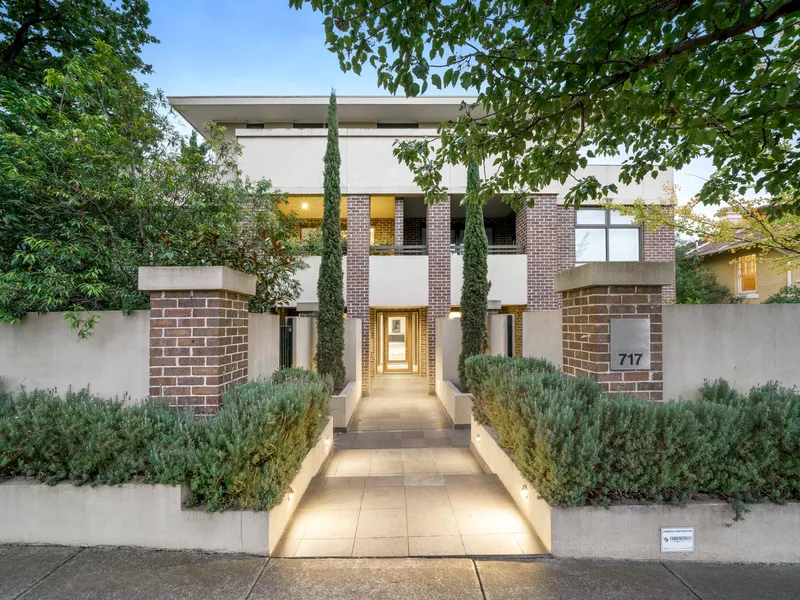 Single Level Luxury Living with Private Courtyard Garden