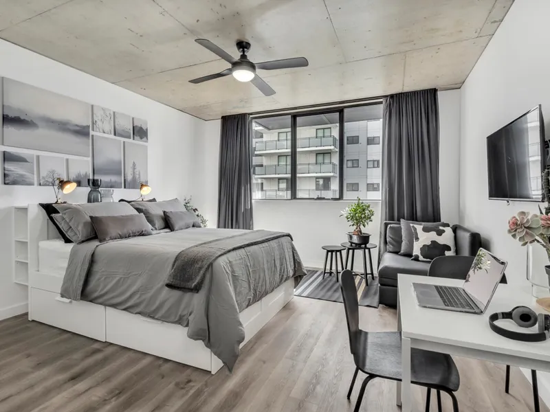 Studio Apartment, Luxury, Fully furnished, all Bills included