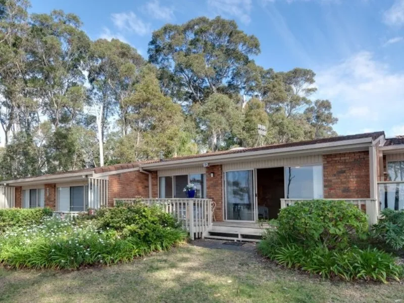 LUXURY BEACH FRONT VILLA 