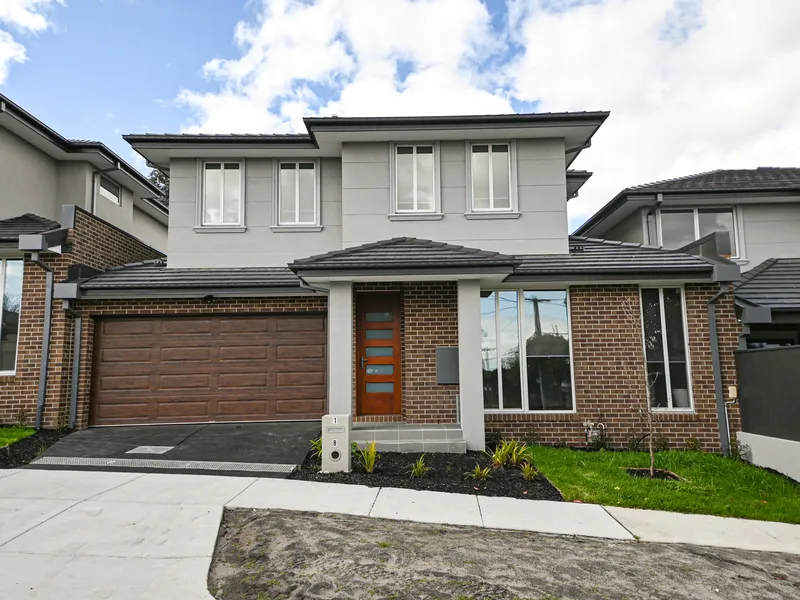 BRAND NEW EXCLUSIVE TOWNHOUSE LIVING!