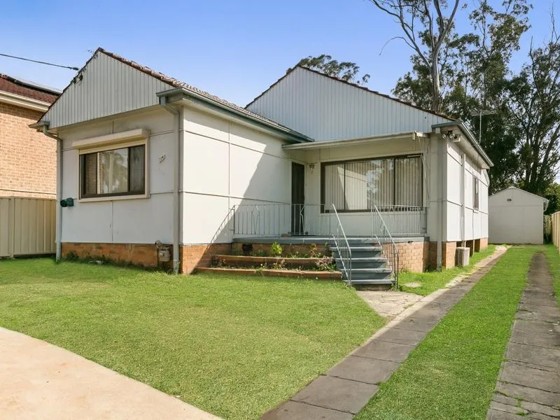 Great sized family home in ideal location