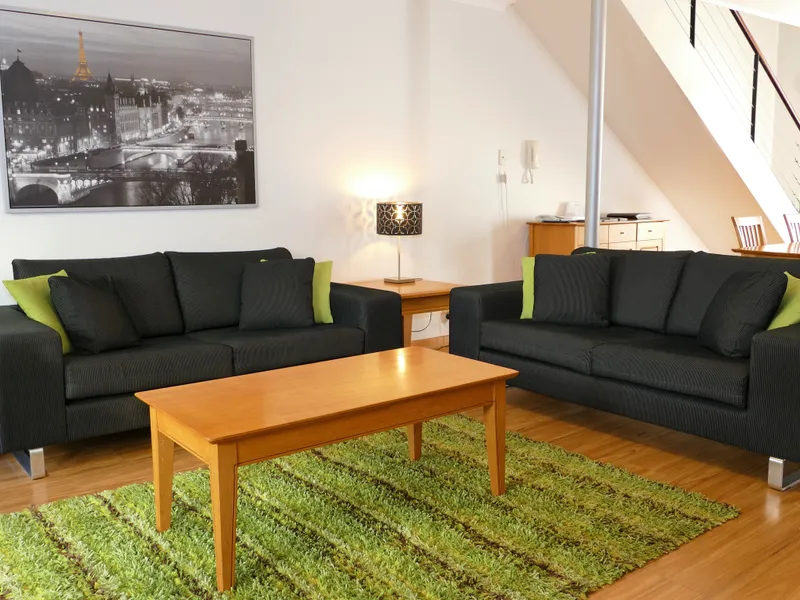 ROKEBY ROAD STUNNER with FREE WI-FI !!