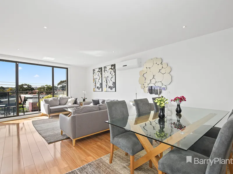 Cosmopolitan Living in the North!