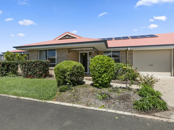 Perfectly positioned three-bedroom home with a host of living options