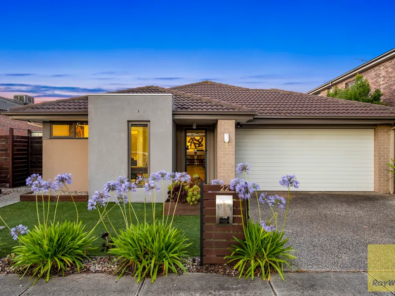 North Facing Front Entrance Feel Good Family Home!