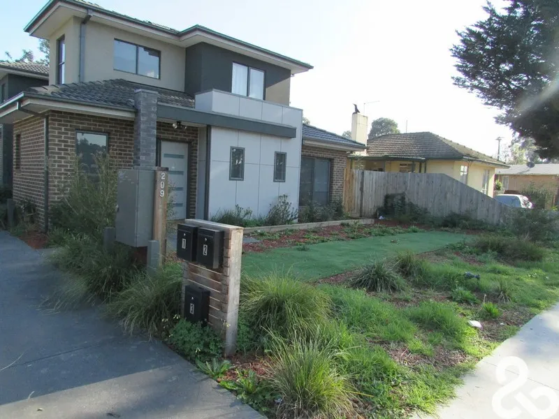 **Modern Townhouse**