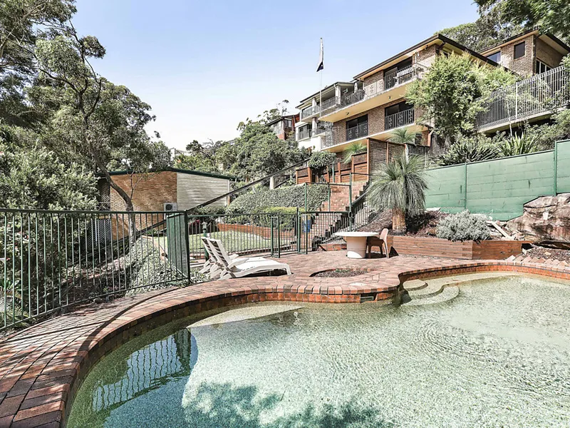 Stunning double brick waterside home situated in blue ribbon peninsula address