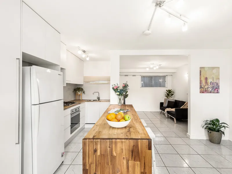 Ideal Location with Garden Outlook