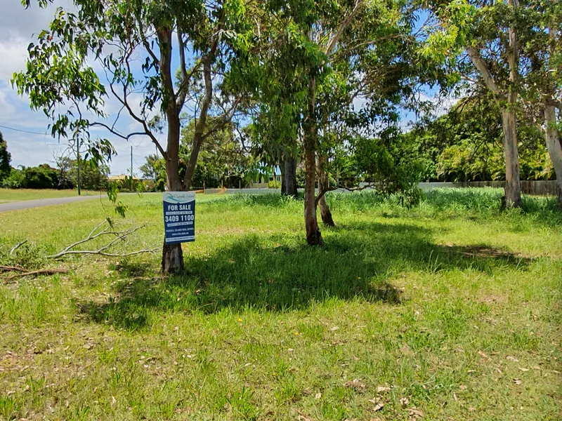 CORNER BLOCK ON CANAIPA RD