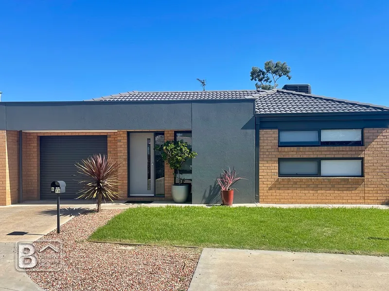 Quiet nook in newly established estate