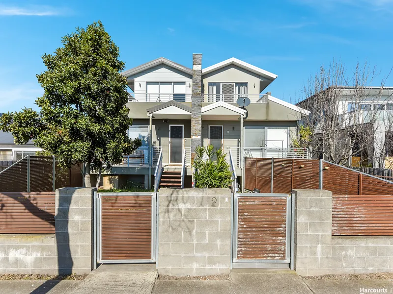 Serene Living in a Boutique Block