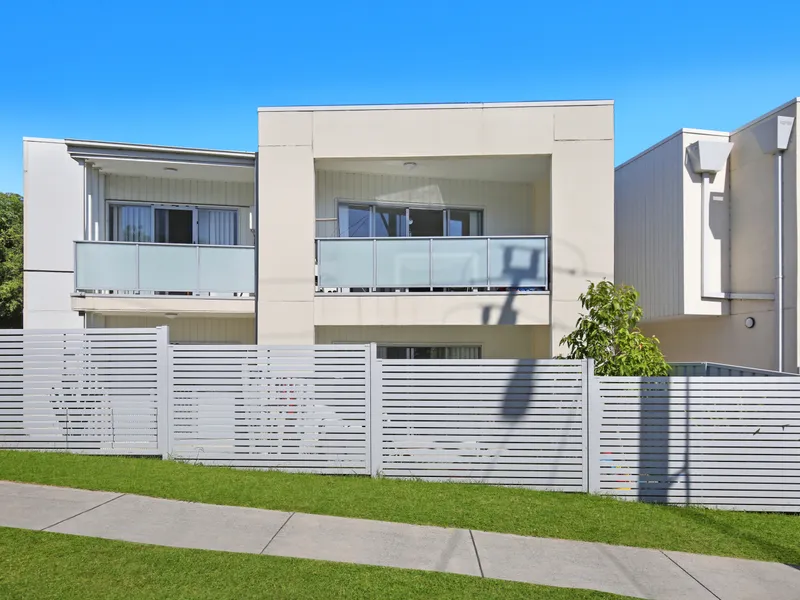 Lifestyle & Convenience!!