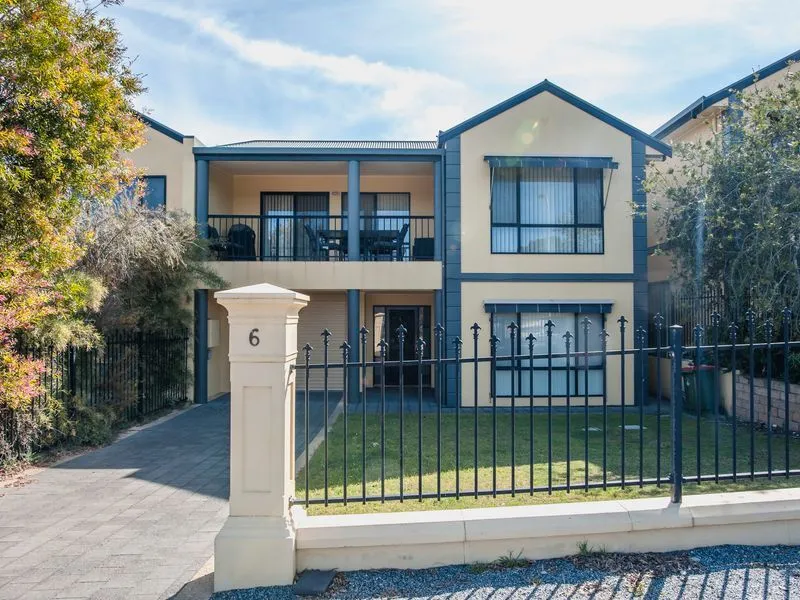 Torrens title in perfect location