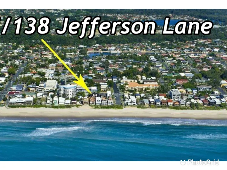LIFESTYLE AND LOCATION - 50 metres to beach