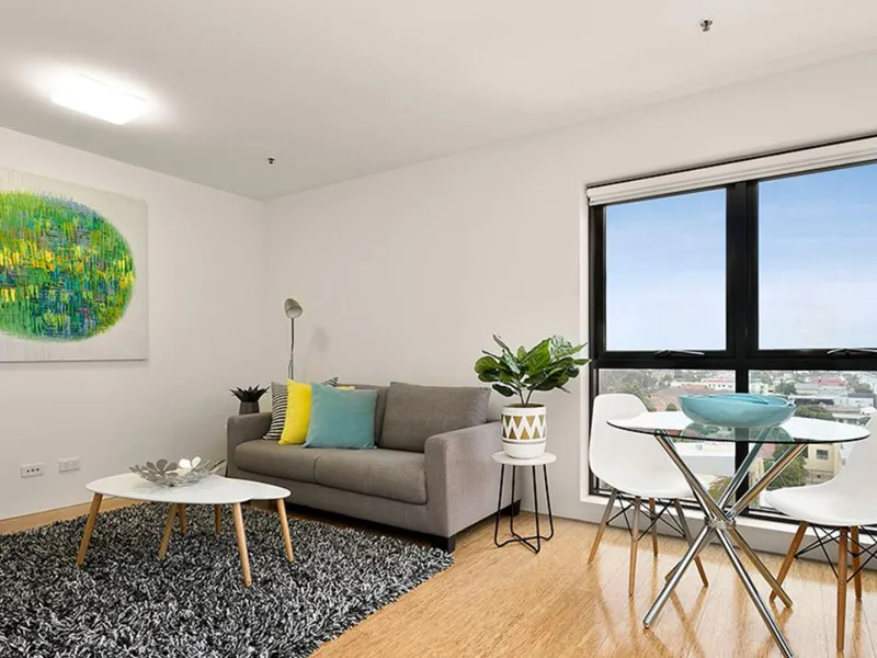 MODERN TWO BEDROOM APARTMENT IN GREAT LOCATION