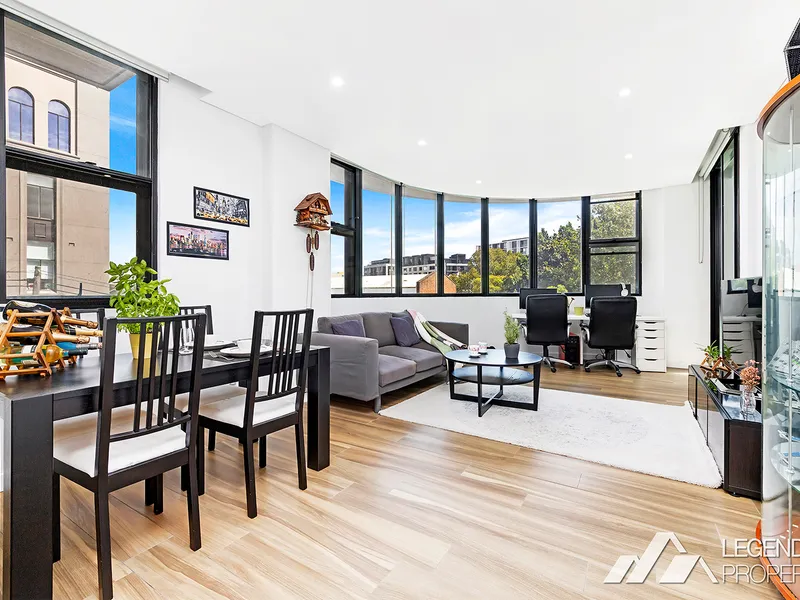 Prime Position 2 Bed 2 Bath 1 Car plus storage - total area ~110 sqm