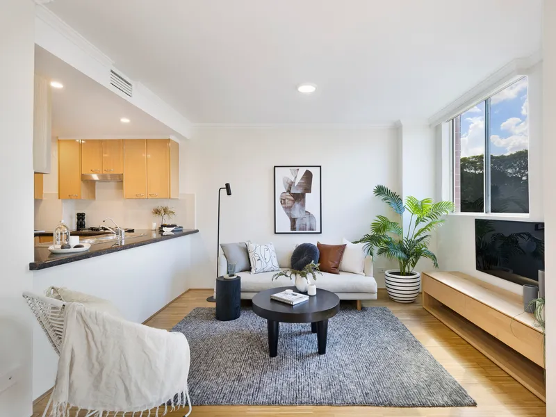 Light and airy, modern style with superb amenities