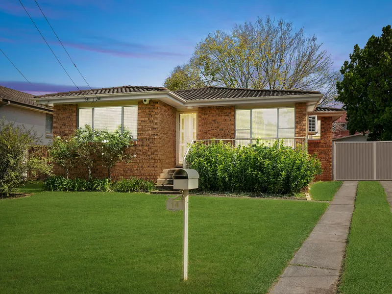 GREAT FIRST HOME OR INVESTMENT OPPORTUNITY!