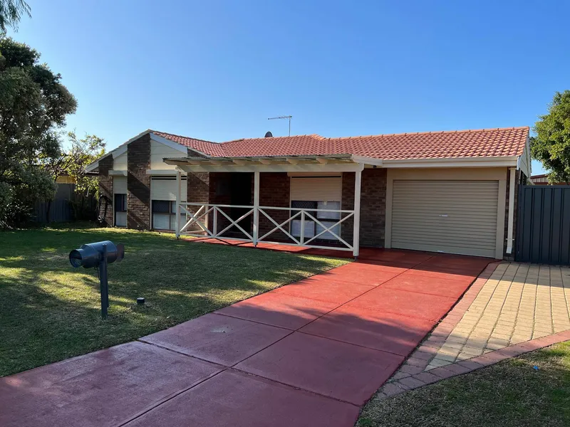 PERFECT LOCATION FOR SUMMER