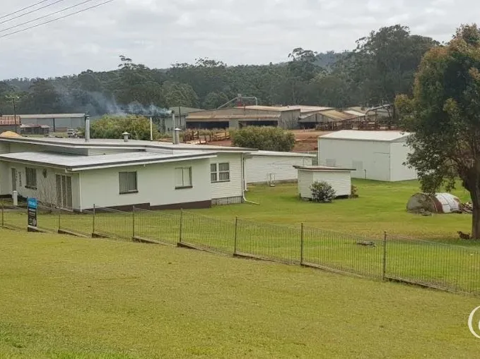 Particularly Beautiful- Timber House “the Original Ravenshoe Mill Manager’s home.”