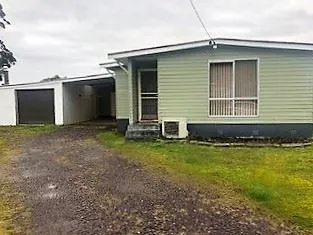 Three Bedroom with Large Yard, Carport & Garage