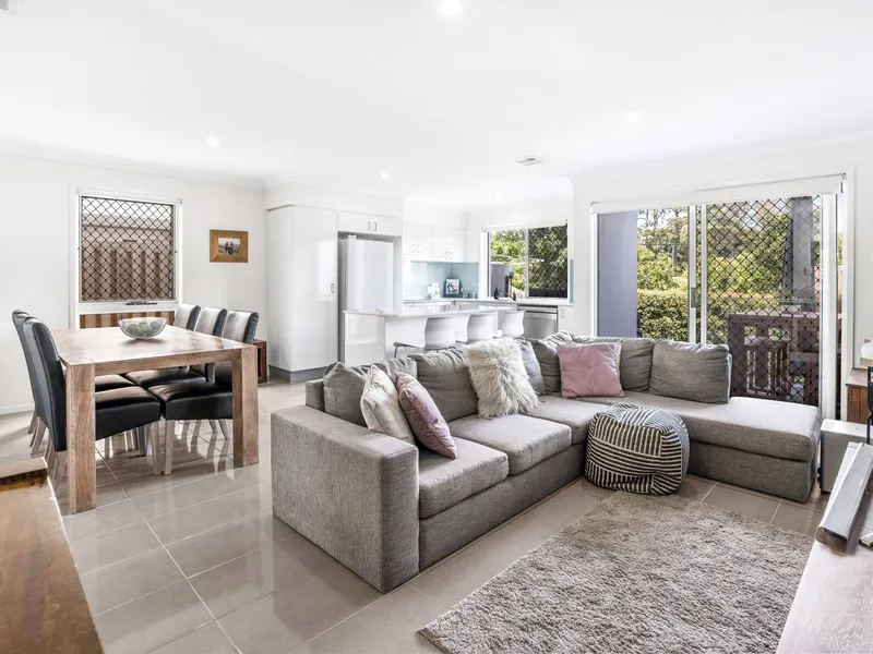 Modern, Spacious Townhouse in a Boutique Complex