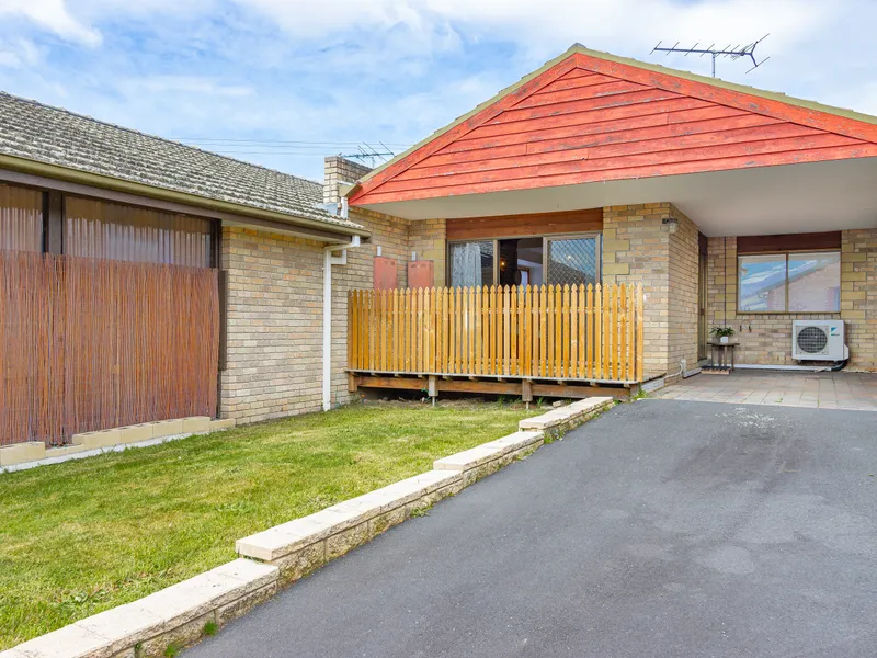 Neat & Tidy 2 Bedroom Unit