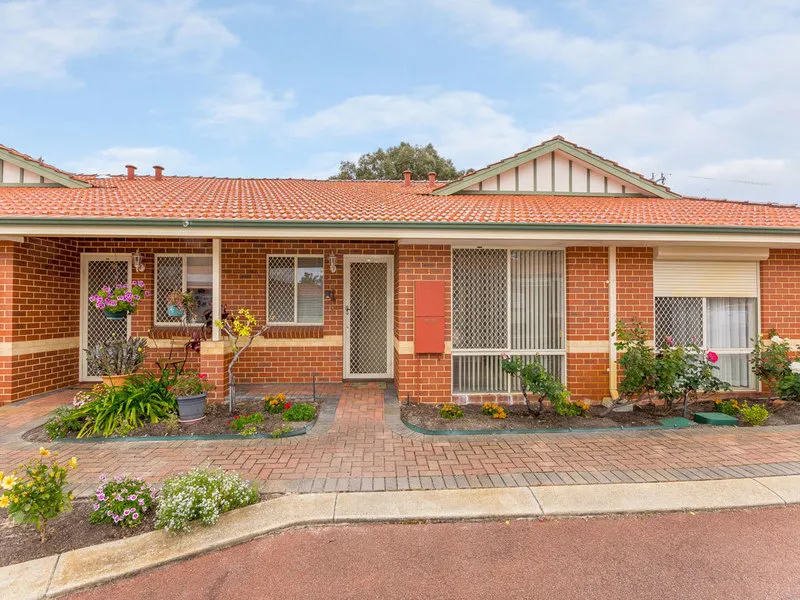 Spacious and low maintenance villa close to it all