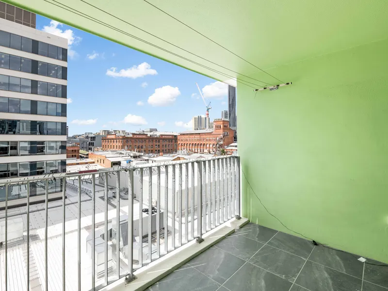 Low-maintenance living and a coveted inner-city position