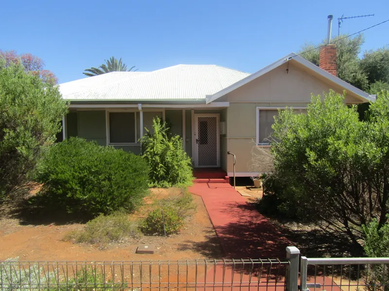 1954 Built Fibro and Iron Home