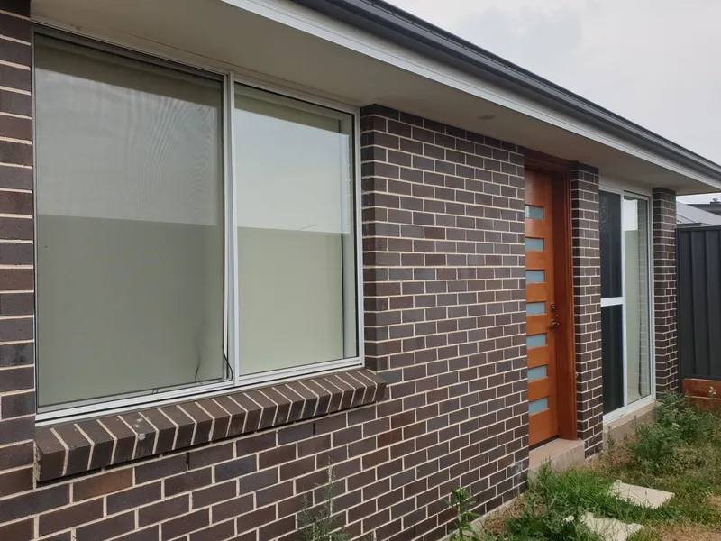 Modern one bedroom granny flat!