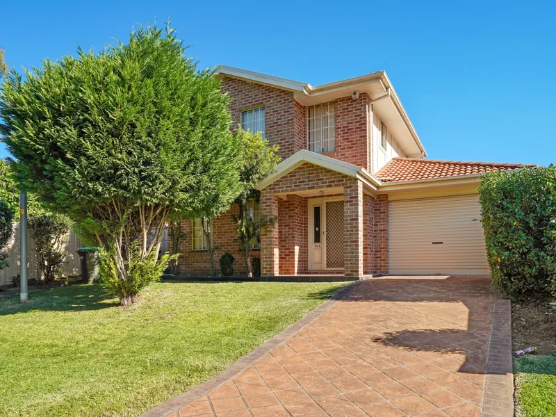 Century 21 The Paramount Group