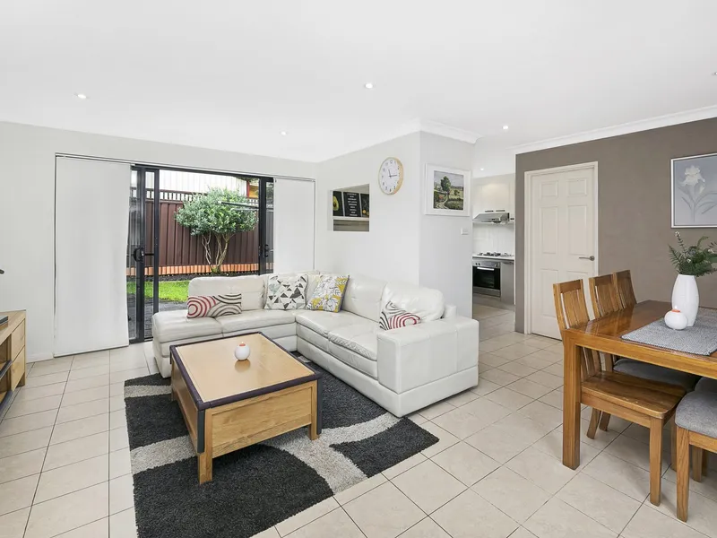 Spacious 2-Bedroom + study villa in peaceful location