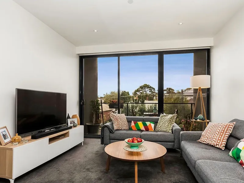 Modern one-bedroom apartment combining low-maintenance living with total convenience.