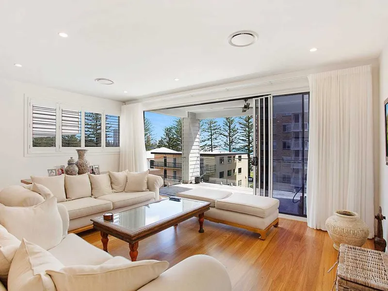 Seaside Paradise on Burleigh Point