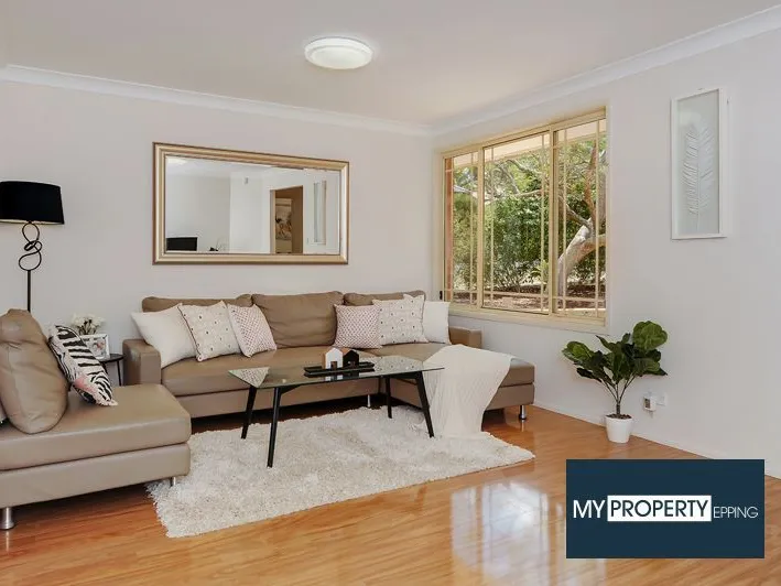 MODERN SINGLE LEVEL HOME - EPPING WEST PUBLIC CATCHMENT