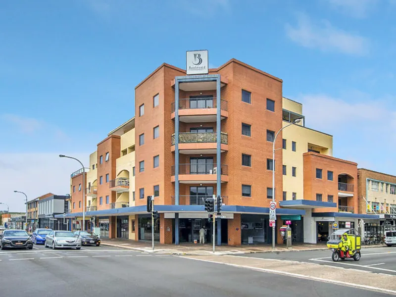 Fully Furnished First Home or Investment