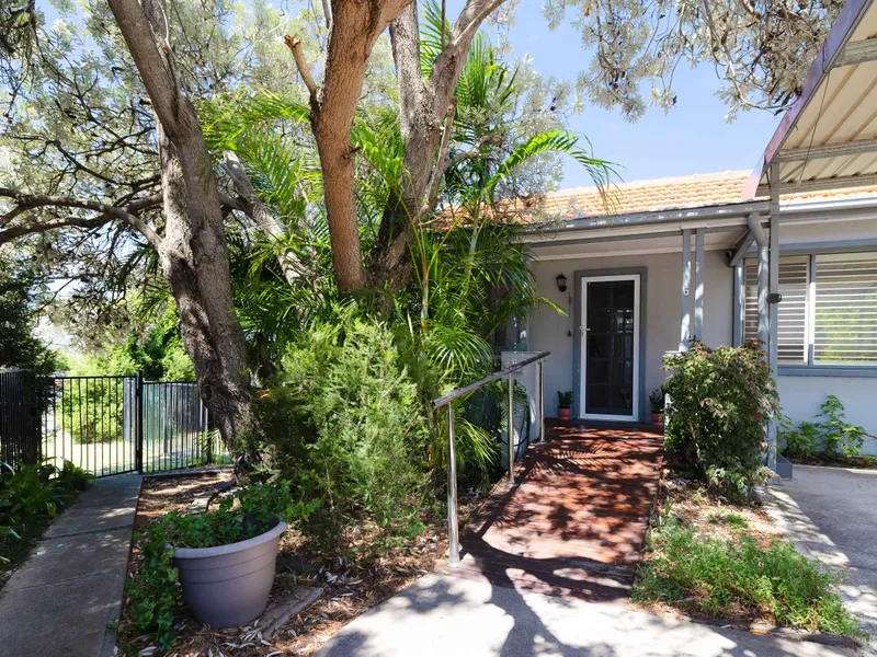 A Cozy Home in a Great Location