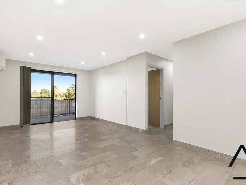 Light and bright in an ultra-convenient location