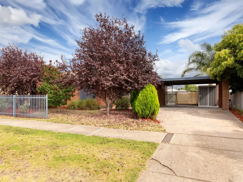 WEST WODONGA - RENOVATED & READY                    