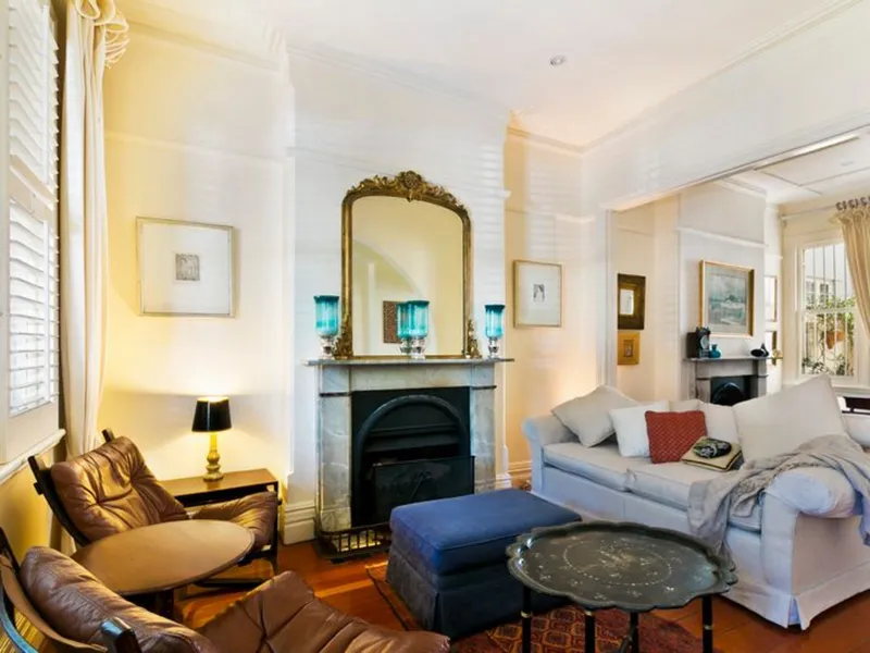 Elegant and Well Positioned Terrace