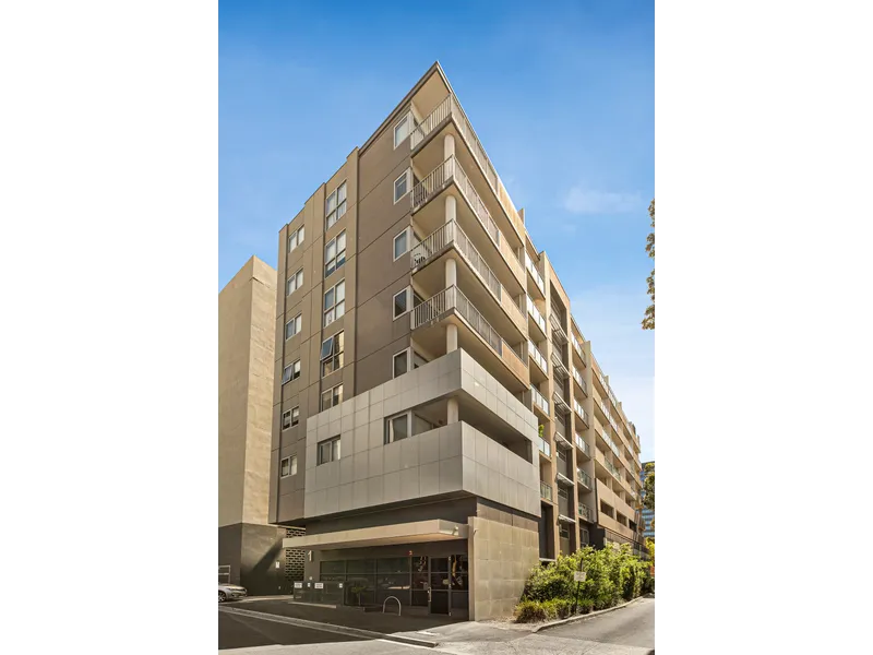 Excellently located with superb views