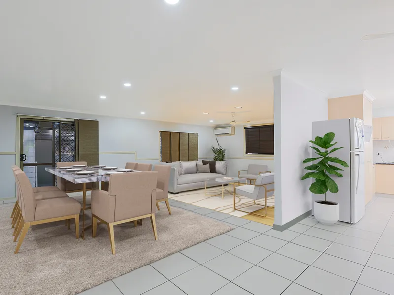 MOUNT PLEASANT GEM – Walk to Mount Pleasant Shopping Centre!